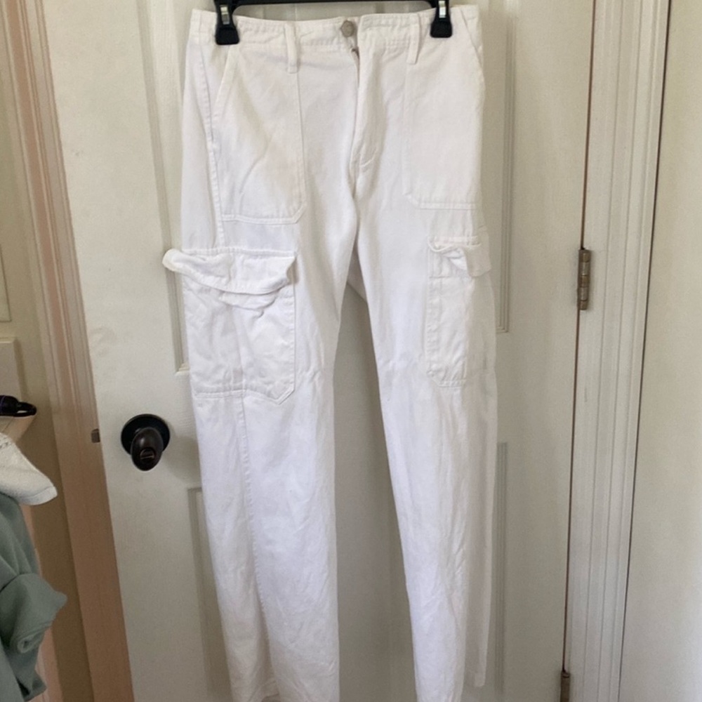 Women’s Zara Cargo Pants.. worn only 2 times